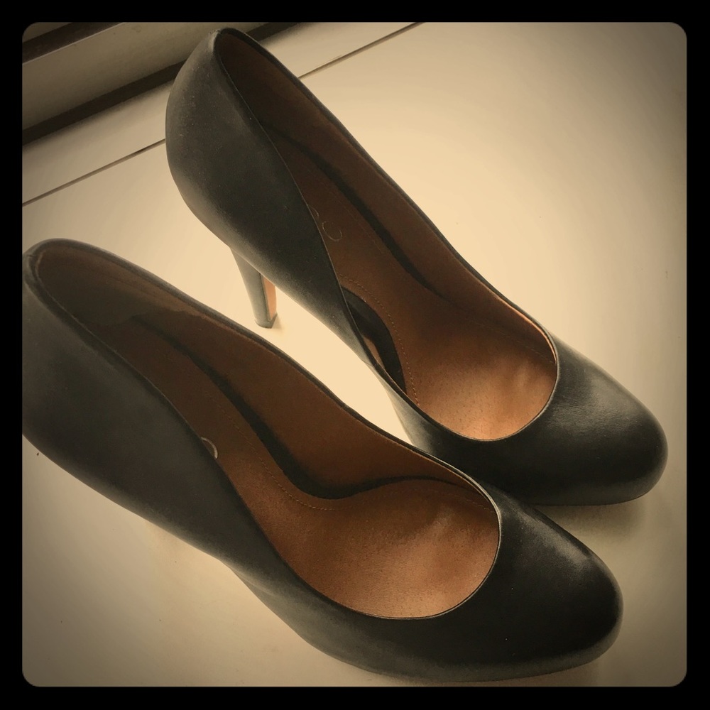 Shoe